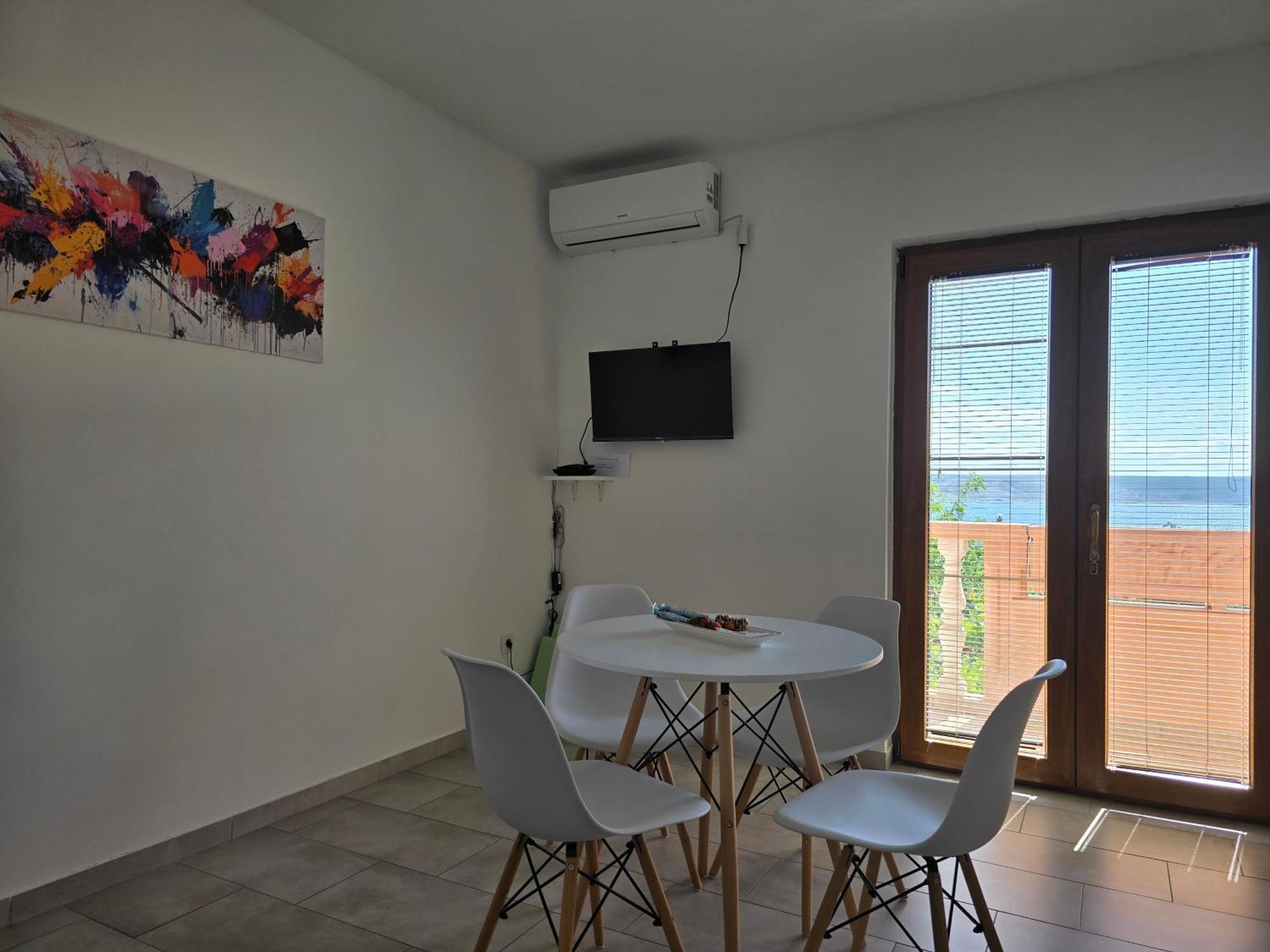 Apartment Ante And Dijana Starigrad Exterior photo