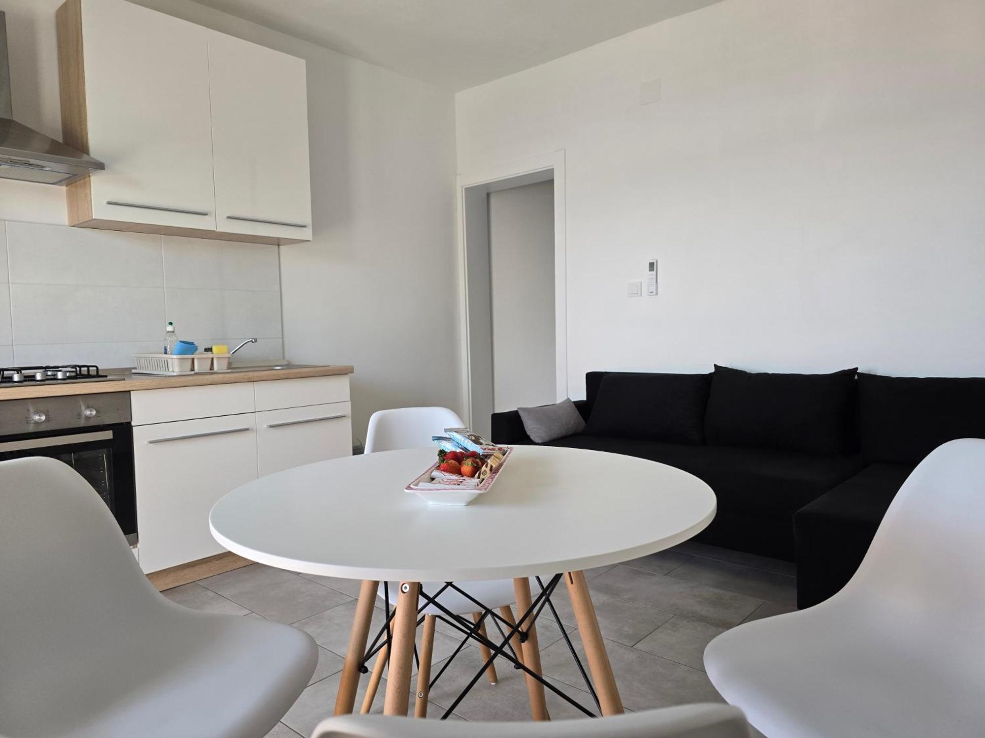 Apartment Ante And Dijana Starigrad Exterior photo